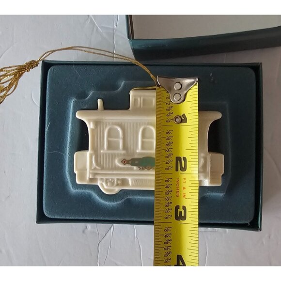 Lenox Christmas Porcelain Ornament: Yuletide Express Caboose (1989) - Picture 6 of 6